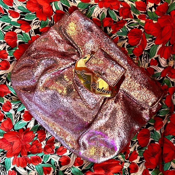 VTG Y2K Juicy Couture Crushed Metallic Pink Slouchy Flap Clutch w/ Gold Buckle - Picture 3 of 12